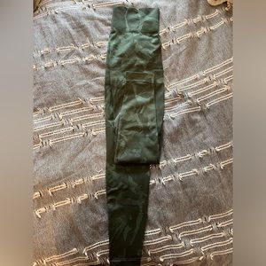 Gym shark Green Camo Seamless Leggings